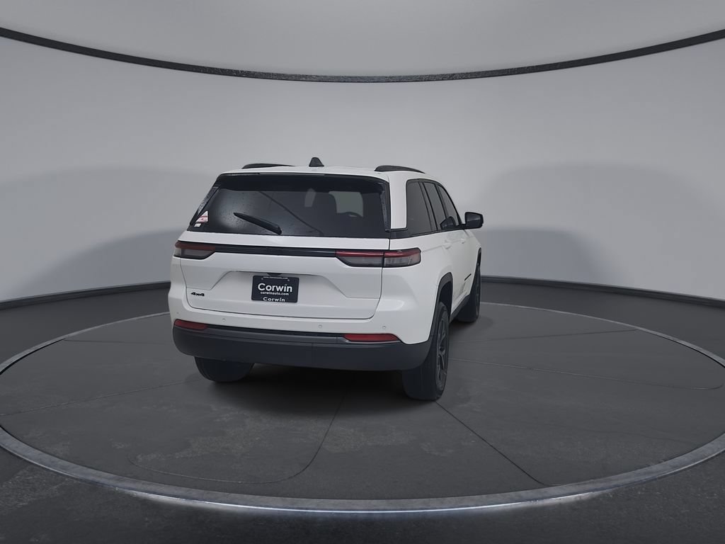 New 2026 Jeep Grand Cherokee Altitude AWD/4WD image 12