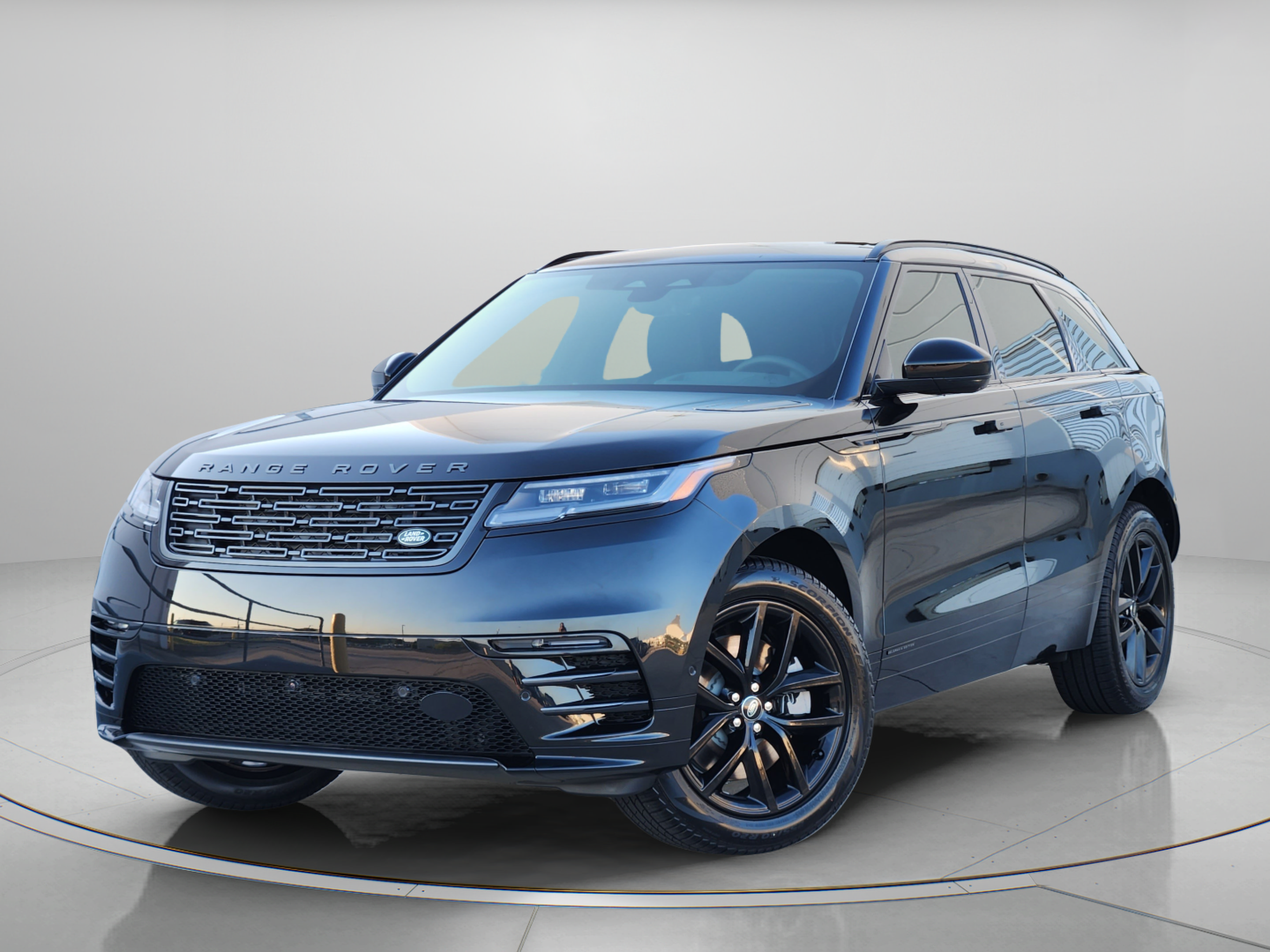 New 2026 Land Rover Range Rover Velar Belgravia AWD/4WD image 1
