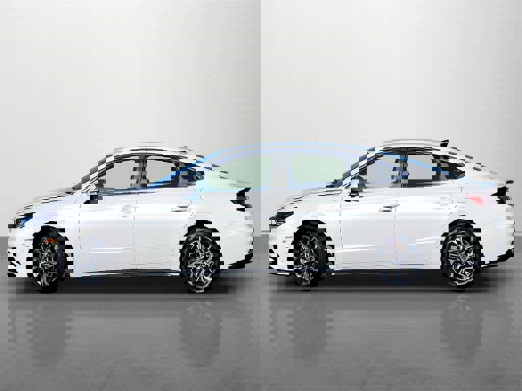 Used 2022 Hyundai Sonata SEL image 3