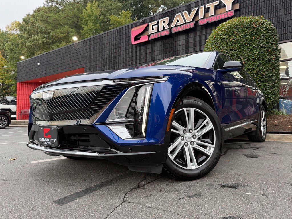 Used 2024 Cadillac Lyriq Tech w/ Driver Assist Package AWD/4WD image 2