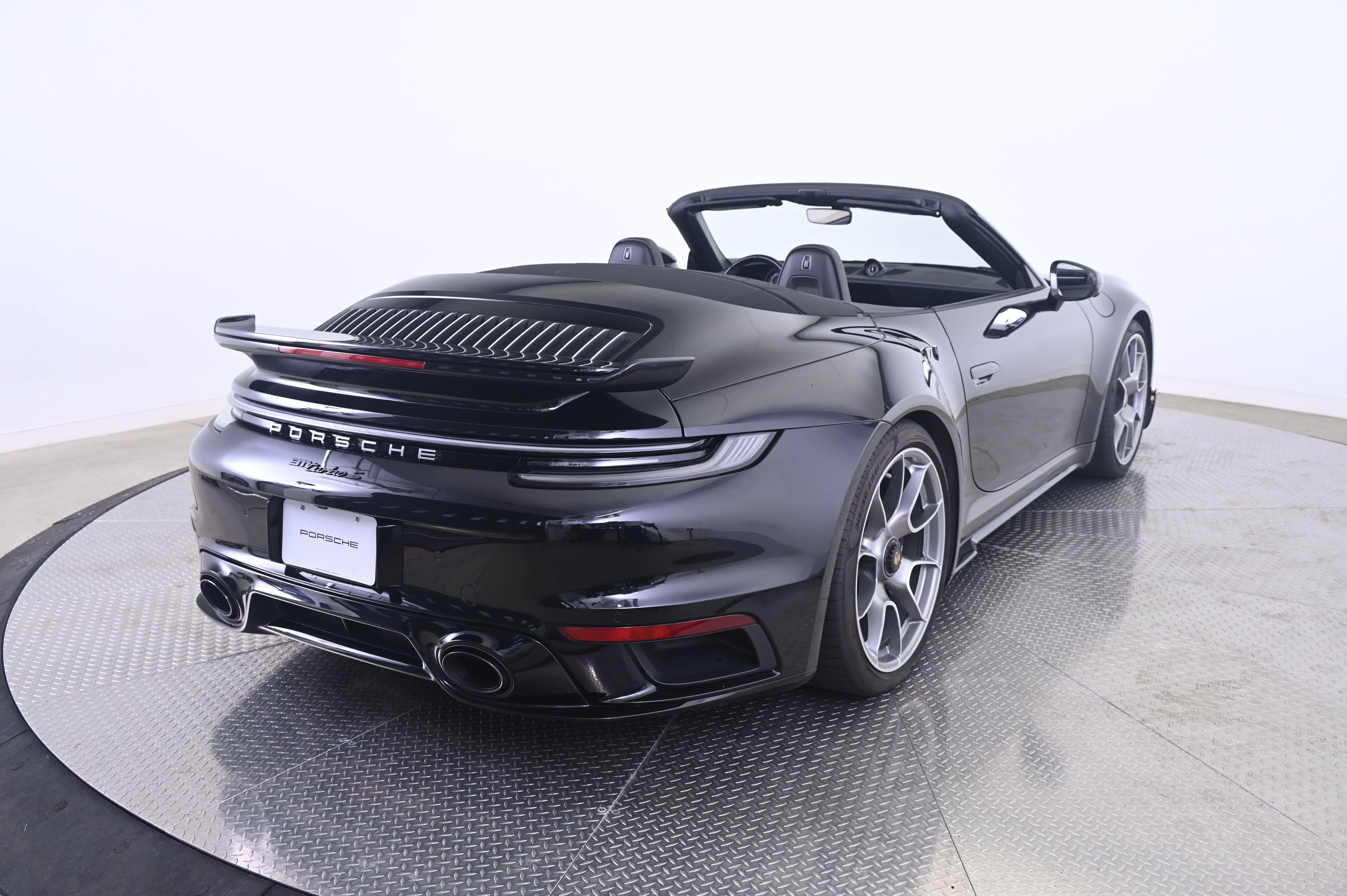 Certified 2021 Porsche 911 Turbo S AWD/4WD image 7