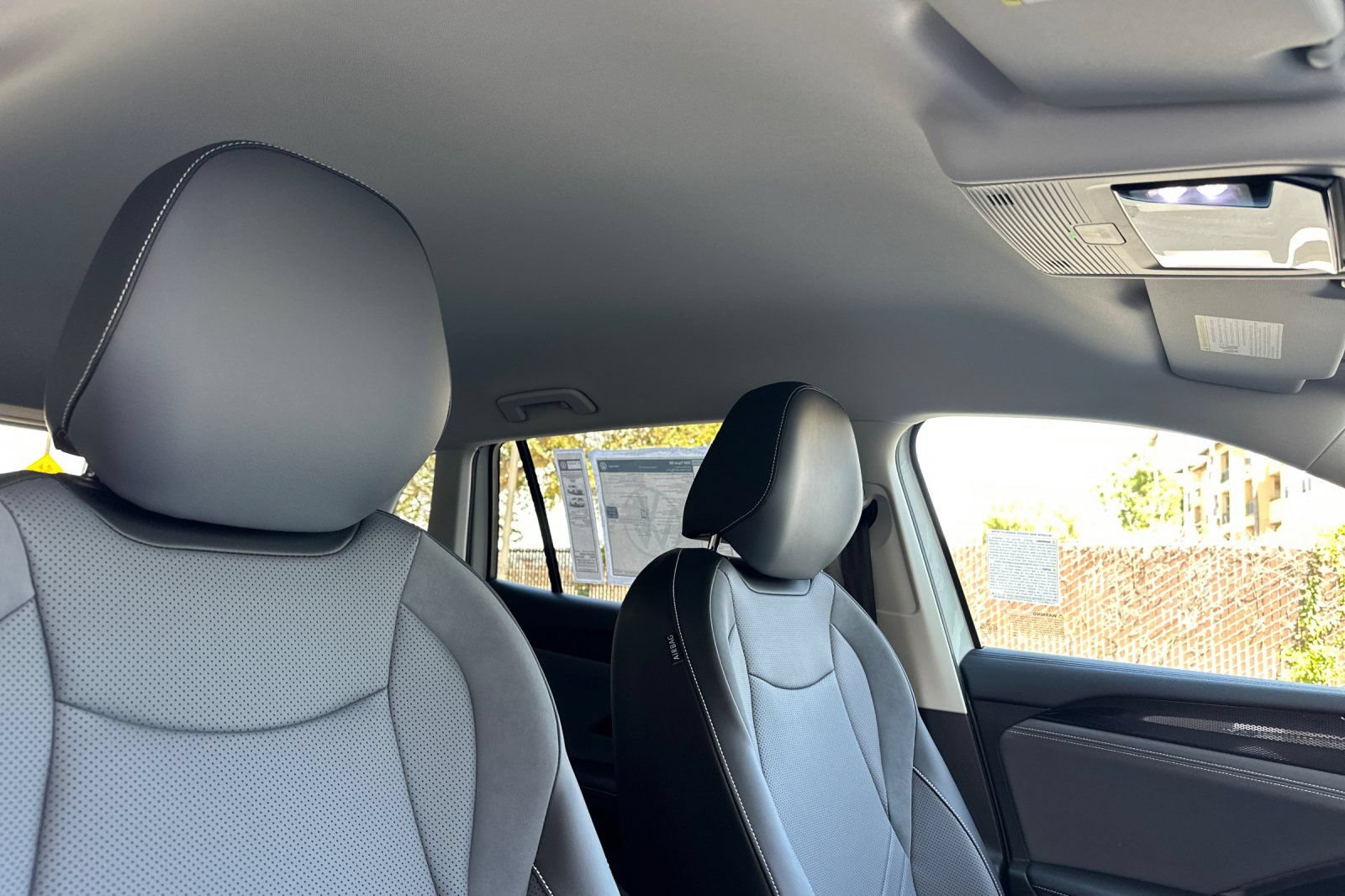 New 2026 Volkswagen Tiguan SE FWD image 17