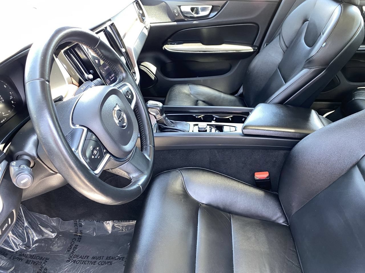 Used 2021 Volvo S60 T5 Momentum FWD image 27