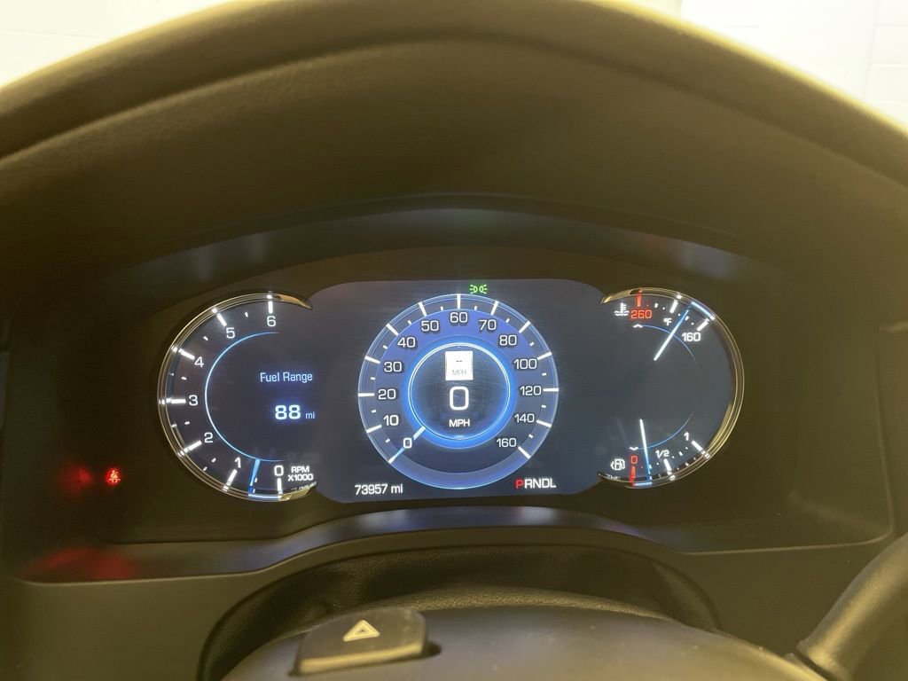 Used 2020 Cadillac Escalade Luxury w/ LPO, Radiant Package AWD/4WD image 12