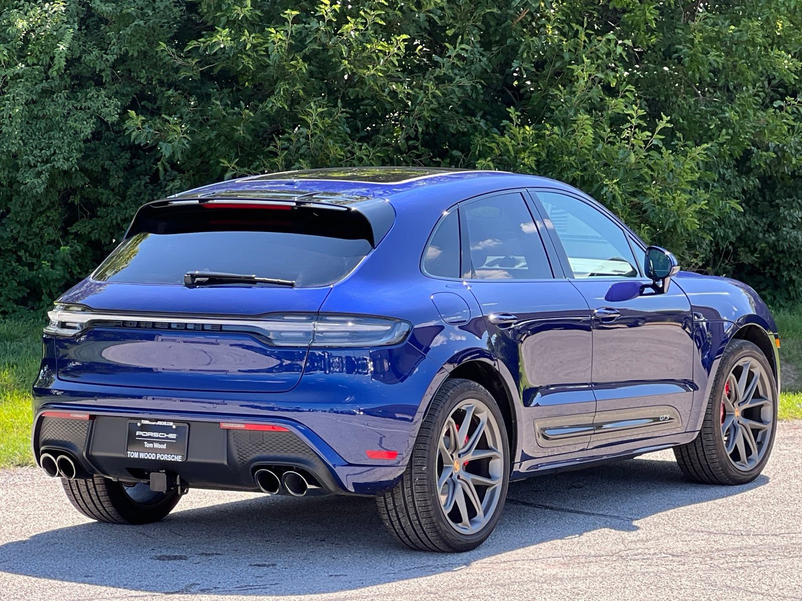 Certified 2026 Porsche Macan GTS AWD/4WD image 6
