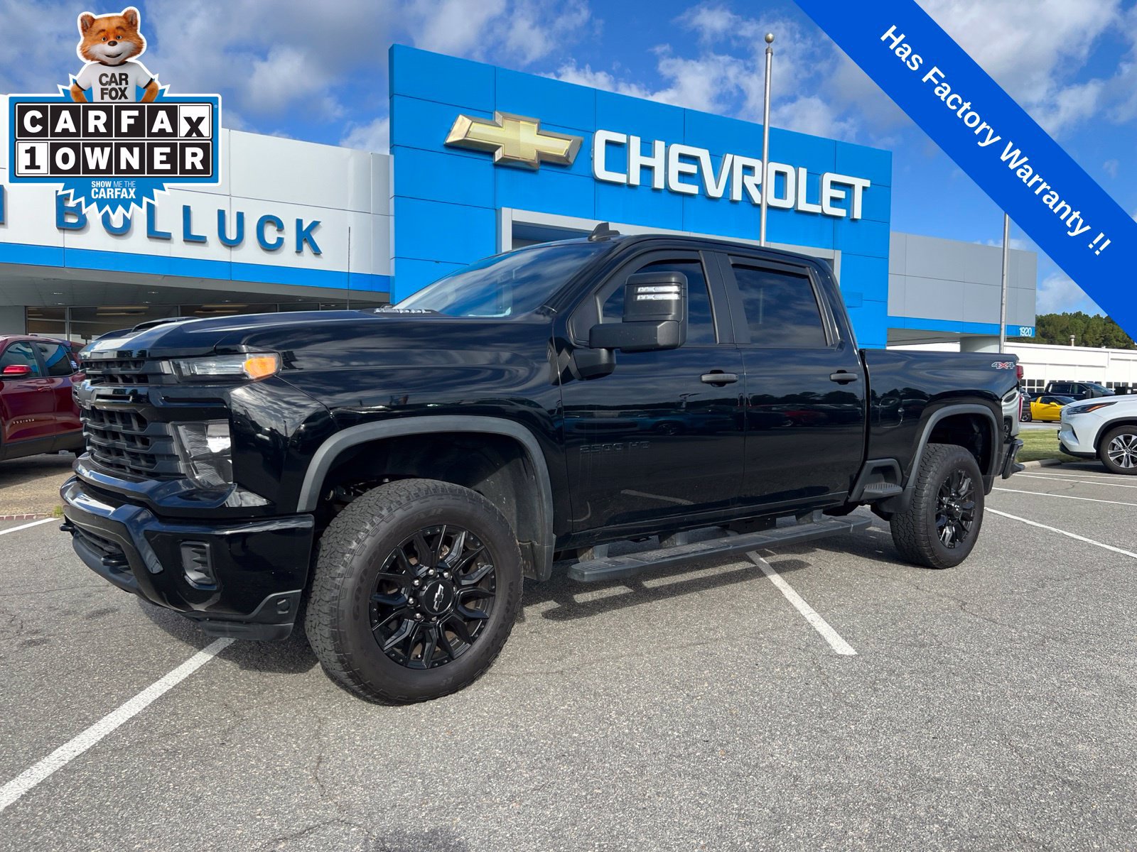 Used 2024 Chevrolet Silverado 2500 Custom w/ Custom Value Package AWD/4WD image 1