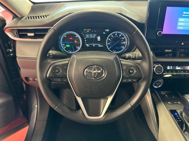 Certified 2023 Toyota Venza LE AWD/4WD image 19