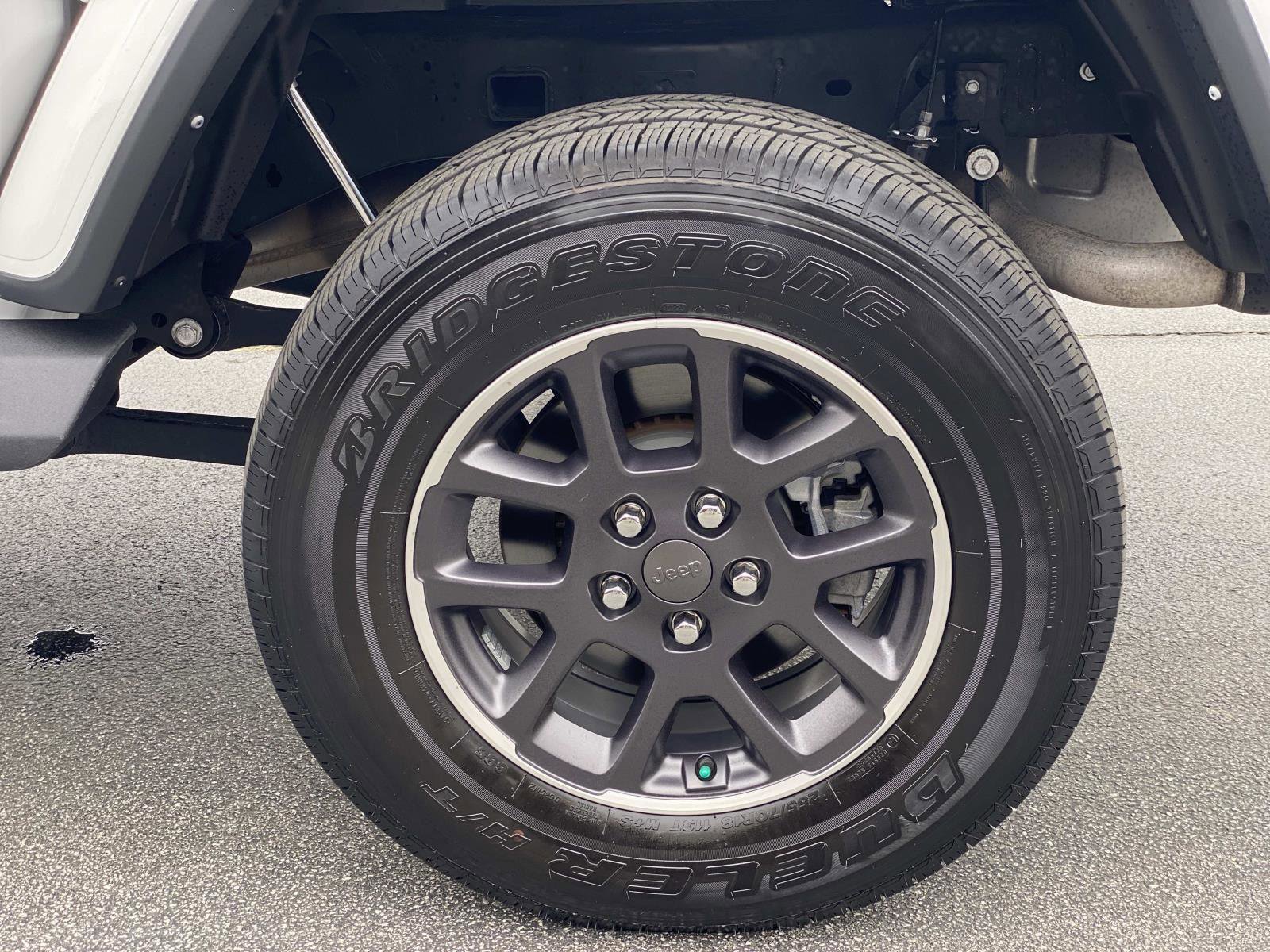 Certified 2022 Jeep Gladiator Overland image 15
