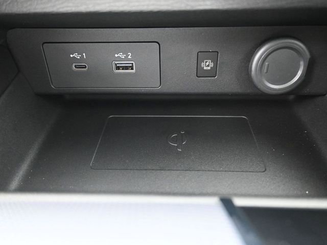 New 2026 Nissan Rogue Platinum image 3