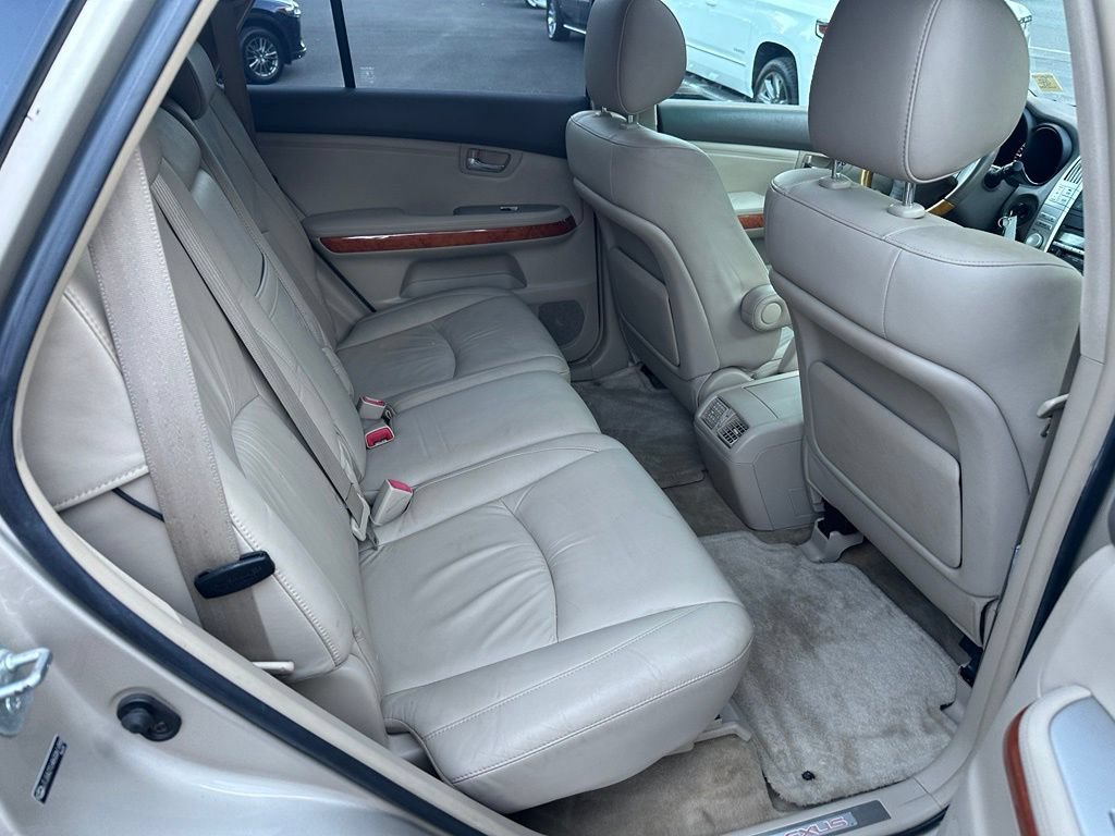 Used 2006 Lexus RX 330 FWD image 11