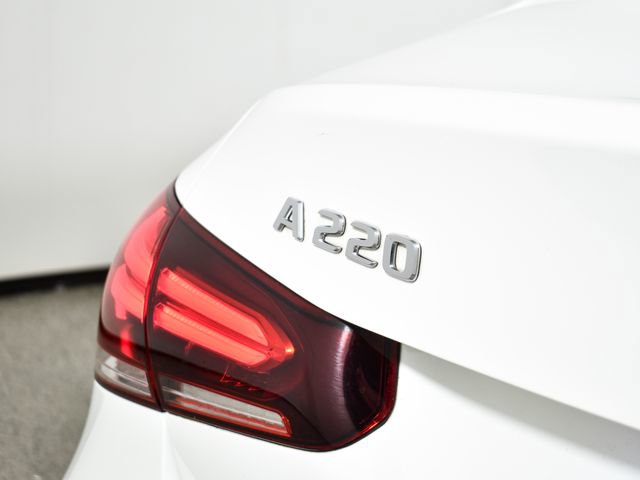 Certified 2022 Mercedes-Benz A 220 image 13