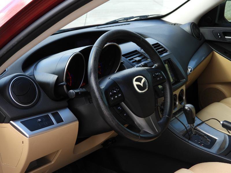 Used 2011 MAZDA MAZDA3 s Sport image 36