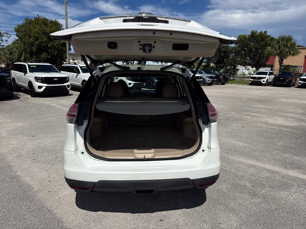 Used 2014 Nissan Rogue SL w/ SL Premium Package FWD image 31