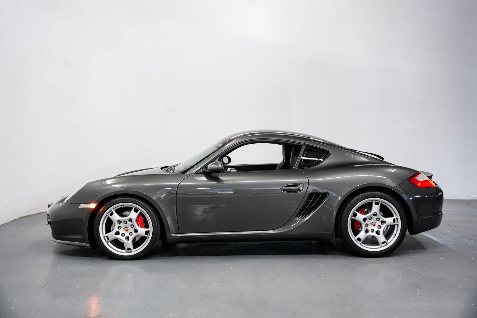 Used 2006 Porsche Cayman S RWD image 7