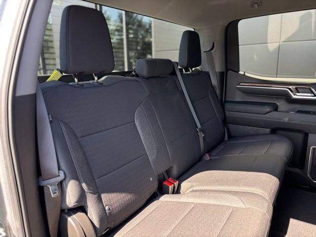 Used 2024 Chevrolet Silverado 1500 LT AWD/4WD image 44