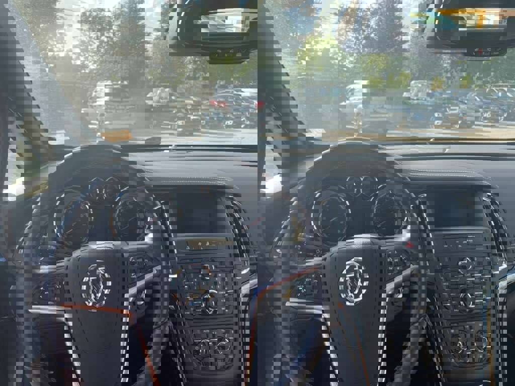 Used 2016 Buick Cascada Premium image 10