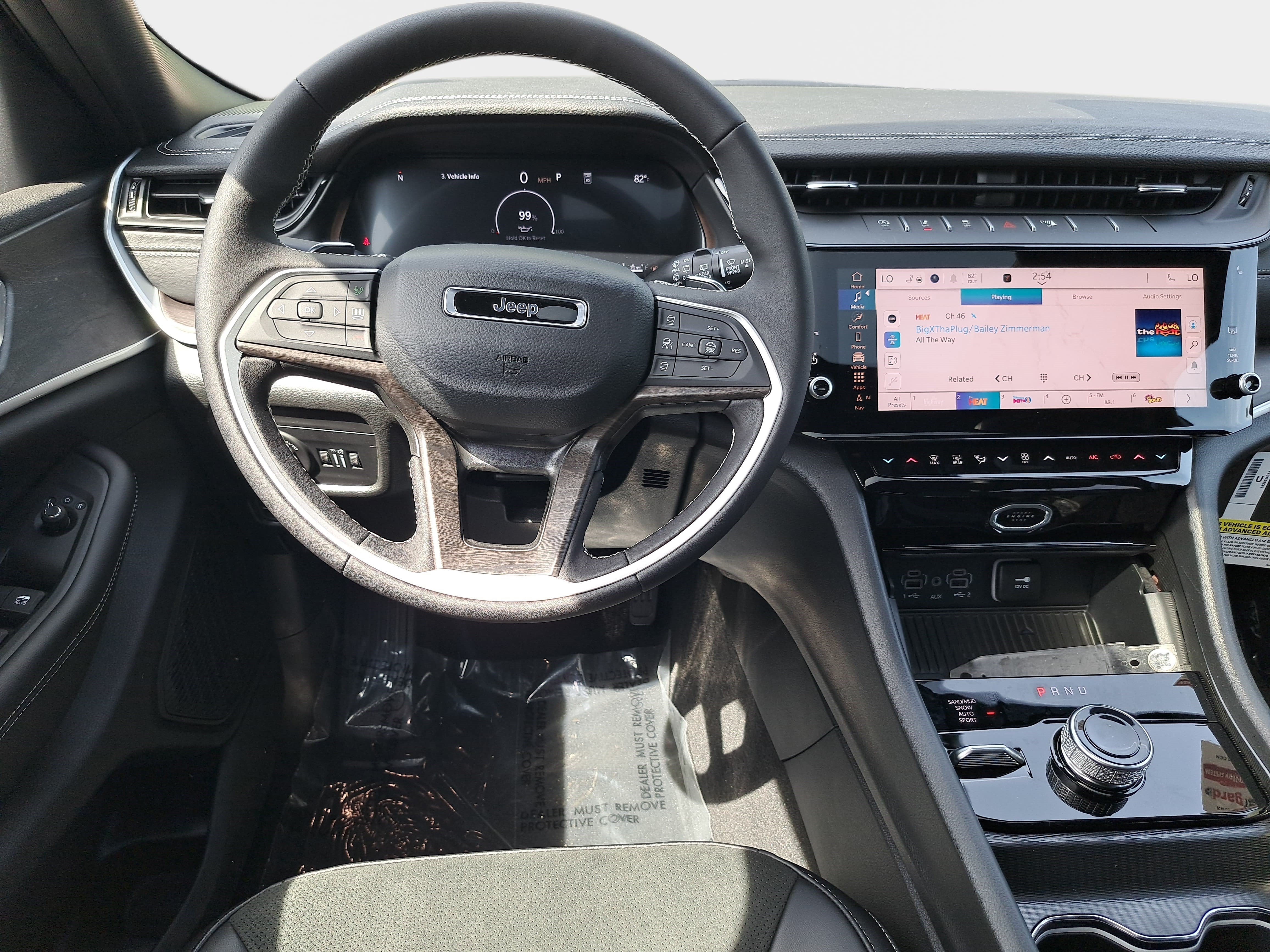 New 2026 Jeep Grand Cherokee Altitude AWD/4WD image 16
