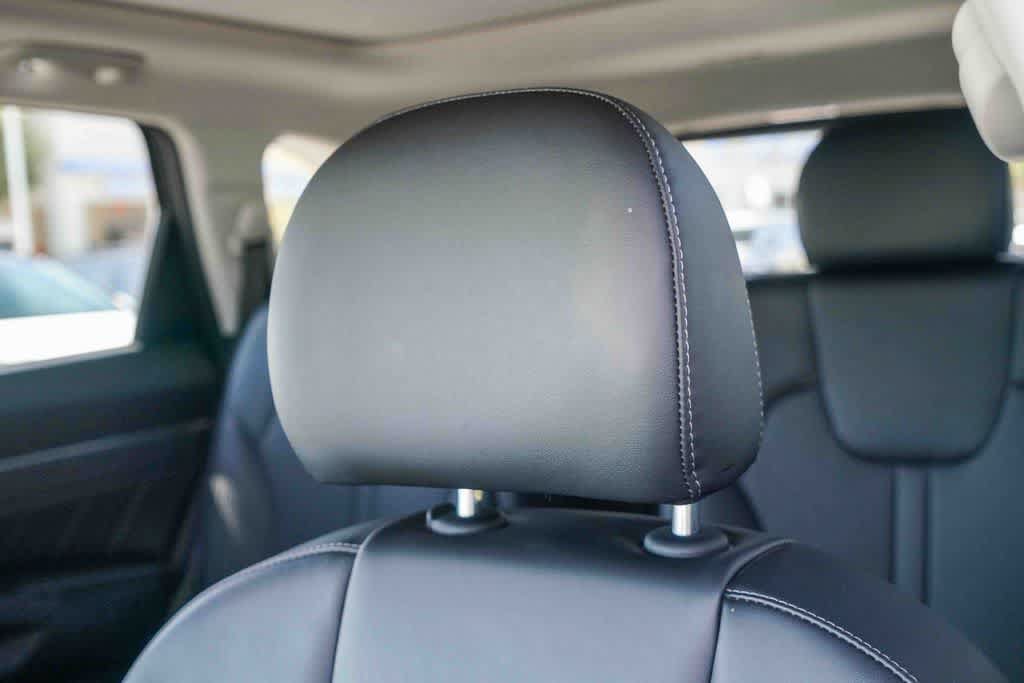 Certified 2023 Kia Sorento SX AWD/4WD image 24