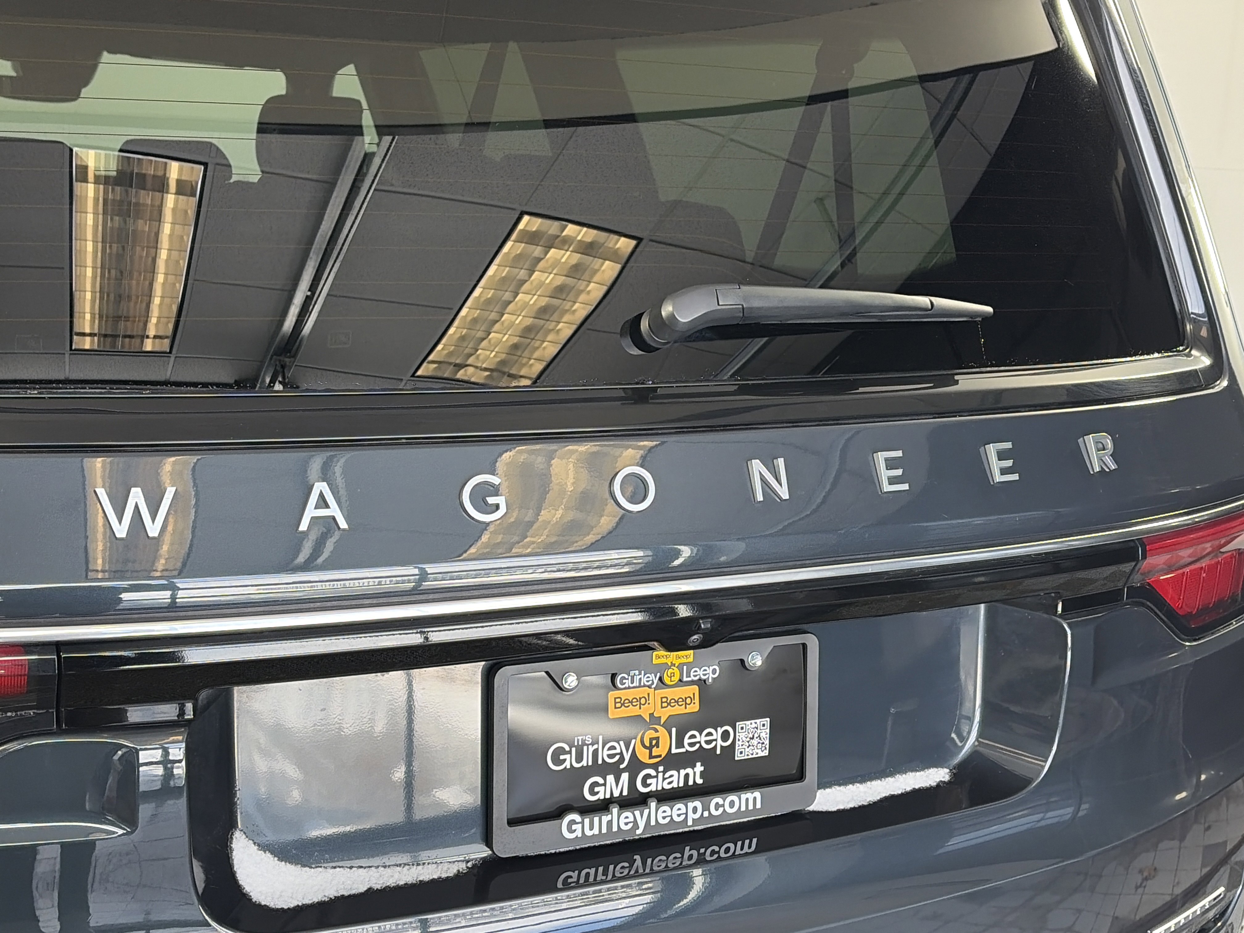 Used 2024 Jeep Wagoneer L Series II w/ Flexible Seating Group image 19