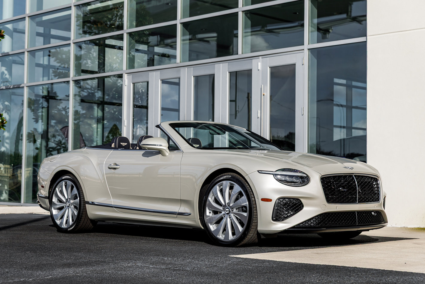 New 2026 Bentley Continental GTC image 25