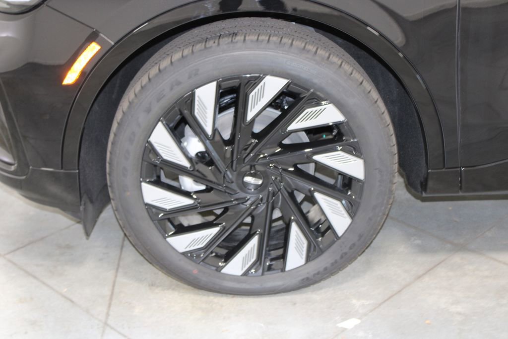 New 2026 Lincoln Nautilus Reserve image 18