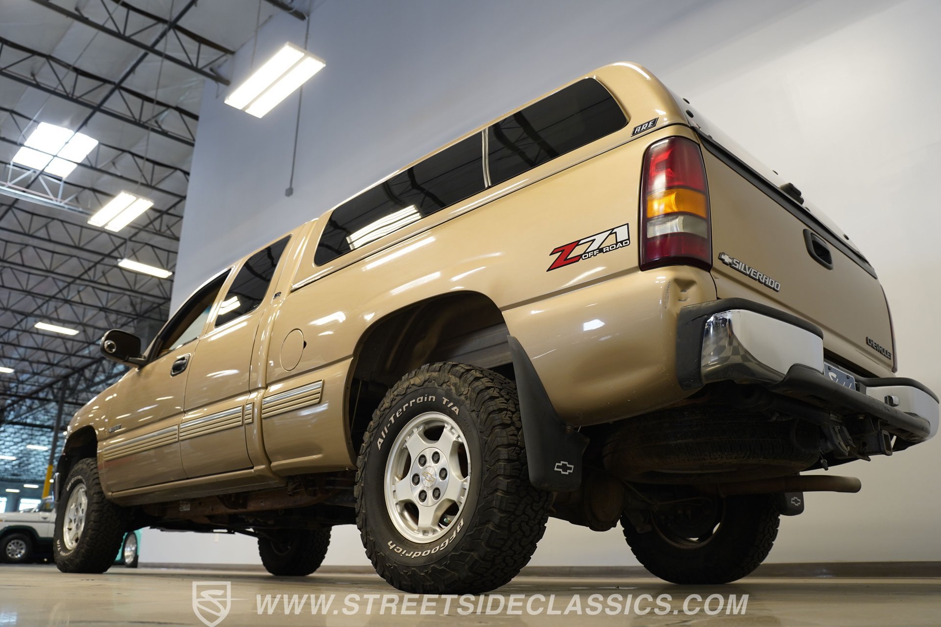 Used 2000 Chevrolet Silverado 1500 LS w/ Off-Road Chassis Pkg AWD/4WD image 26