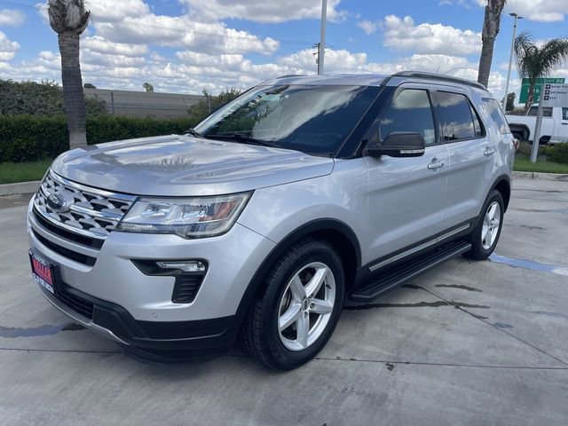 Used 2019 Ford Explorer XLT w/ Equipment Group 202A FWD image 4