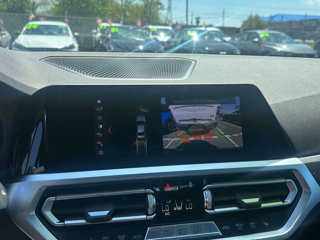 Used 2020 BMW 330i xDrive Sedan w/ Convenience Package AWD/4WD image 28