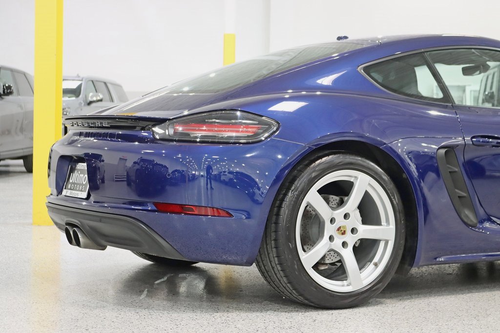 Used 2020 Porsche 718 Cayman image 11