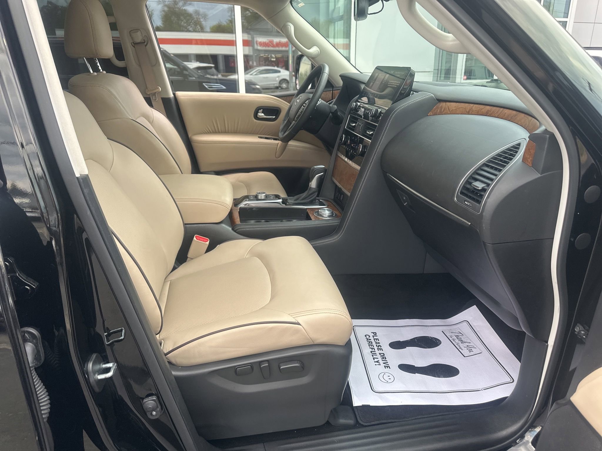 Used 2024 Nissan Armada SL w/ Cargo Package image 10