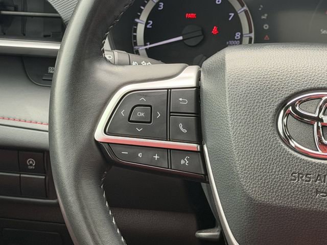 Used 2023 Toyota Highlander XSE image 12