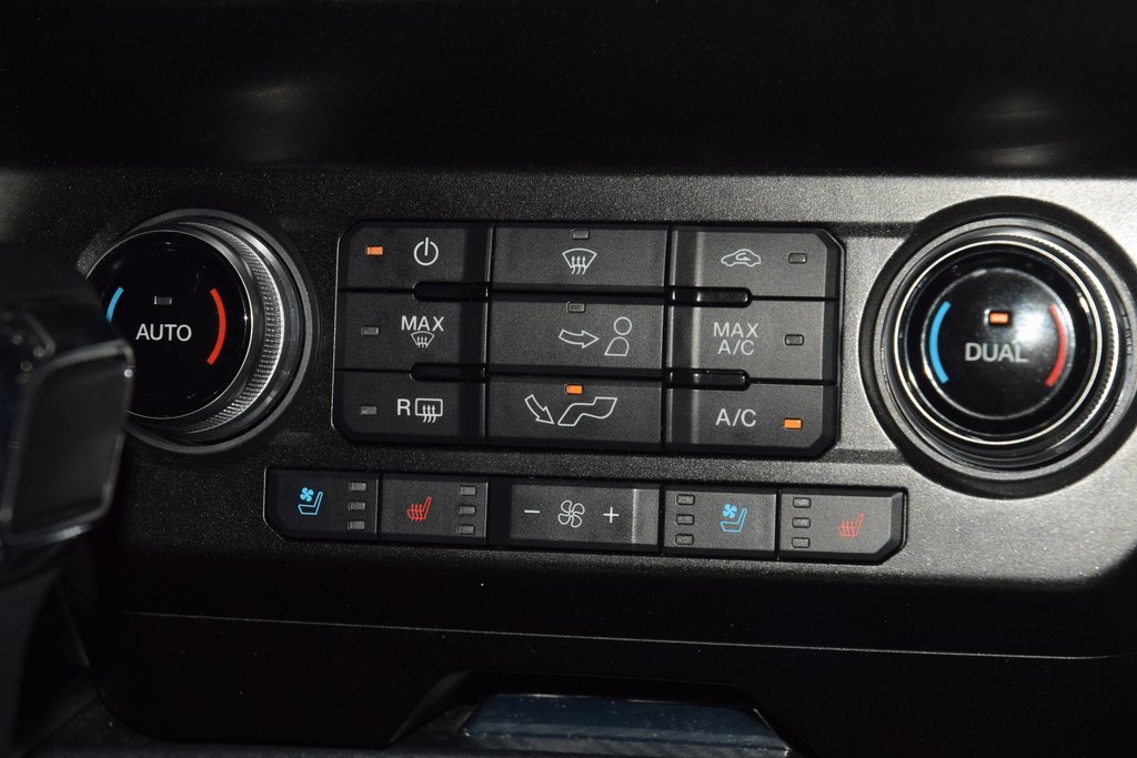 Used 2020 Ford F150 Lariat w/ Equipment Group 502A Luxury image 30