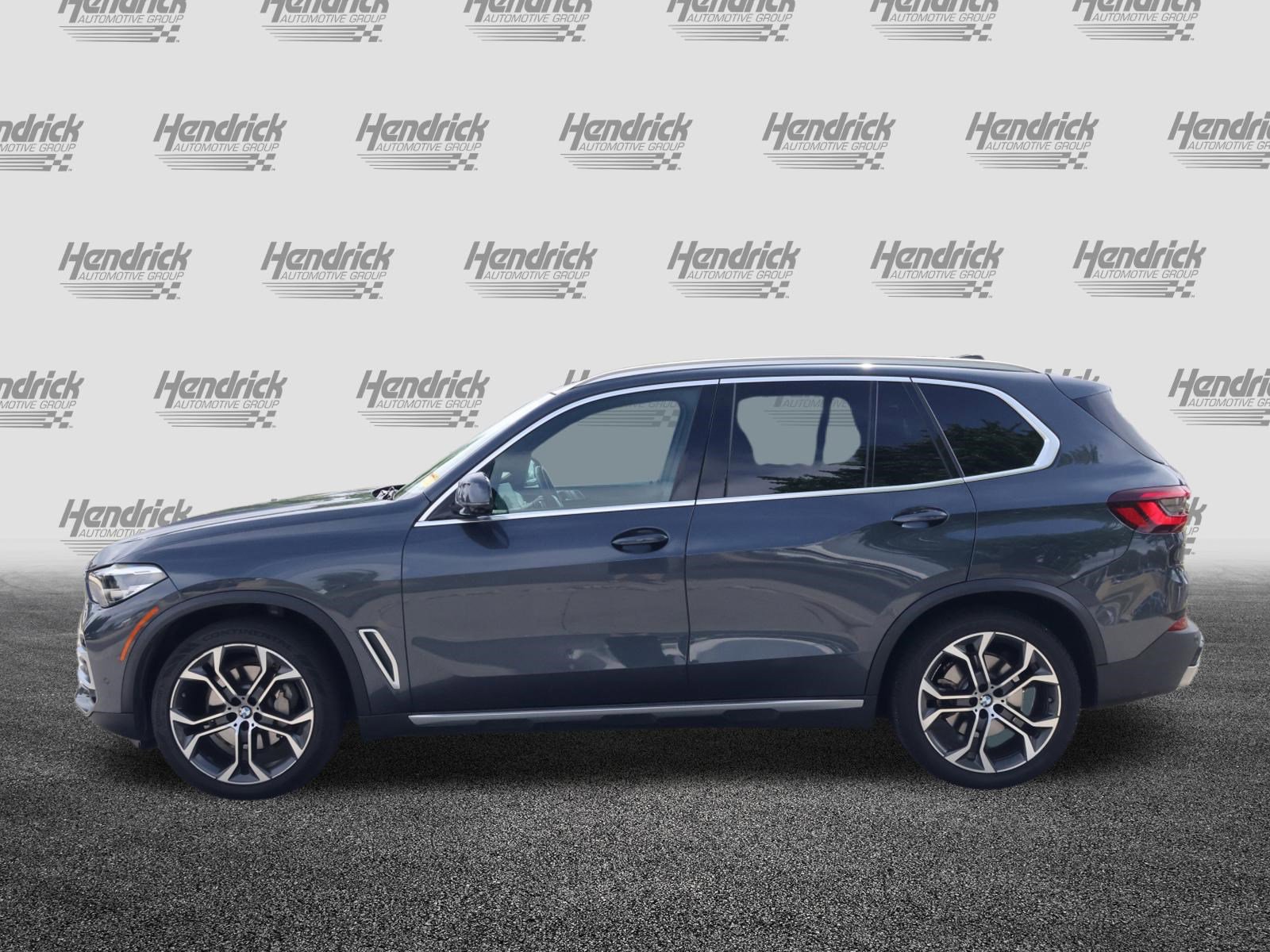 Used 2022 BMW X5 sDrive40i w/ Premium Package RWD image 6