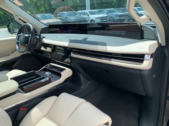 New 2027 Lincoln Navigator Reserve w/ Jet Appearance Package AWD/4WD image 12