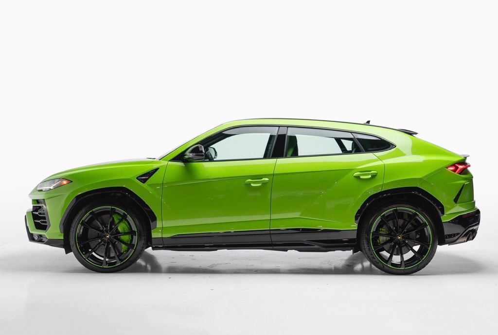 Used 2021 Lamborghini Urus AWD/4WD image 12