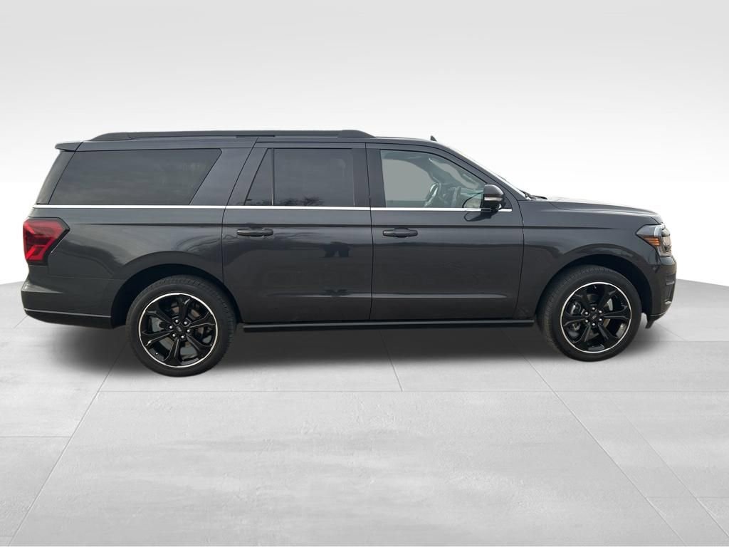 Used 2024 Ford Expedition Max Limited image 8