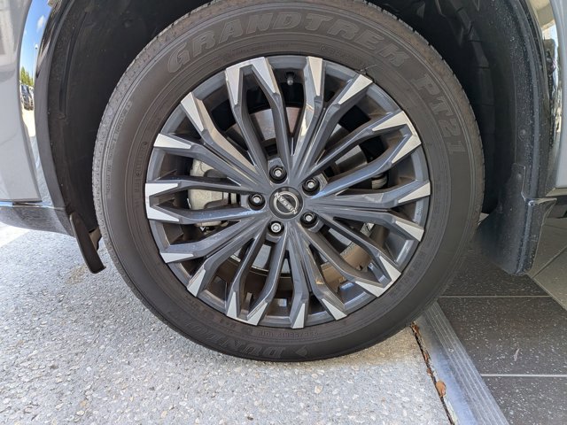 Used 2025 Nissan Rogue Platinum w/ Tech Package image 22