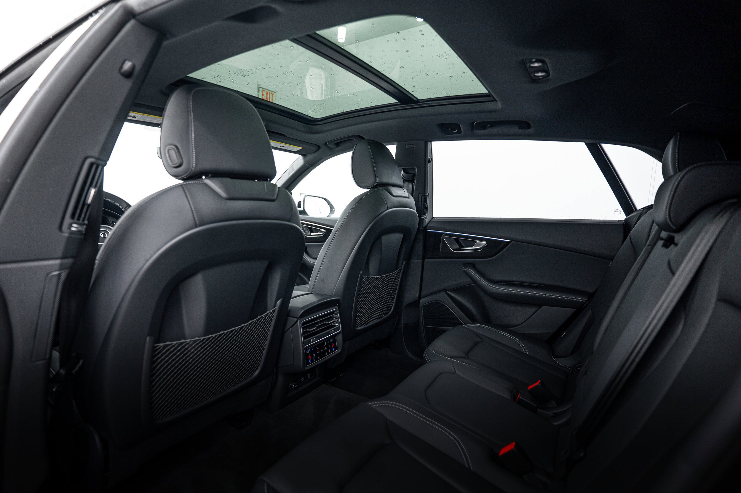 Certified 2023 Audi Q8 Prestige AWD/4WD image 19