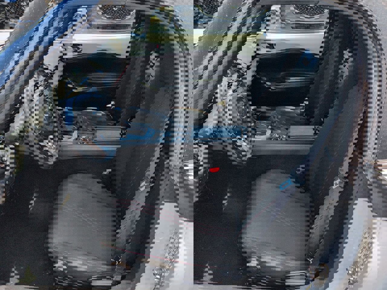 Used 2016 MAZDA MX-5 Miata Club RWD image 13