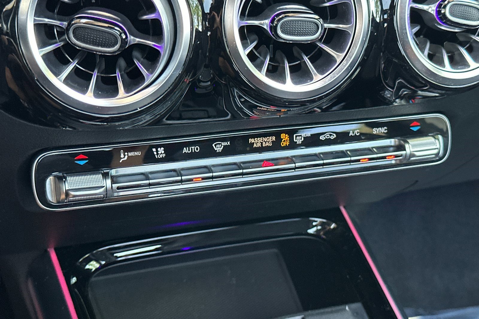 Certified 2022 Mercedes-Benz GLA 250 4MATIC image 19