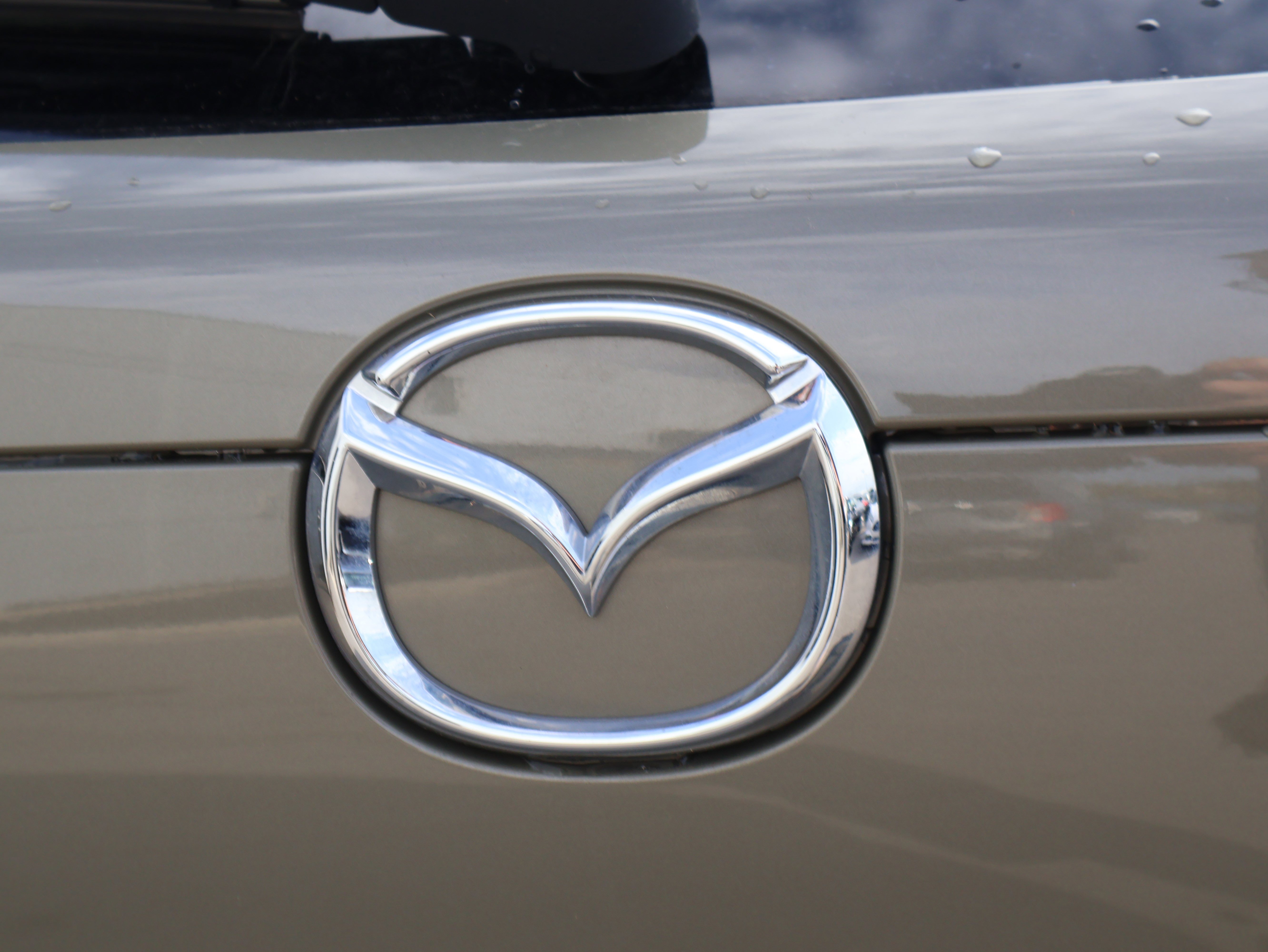 Used 2024 MAZDA CX-30 Carbon image 18