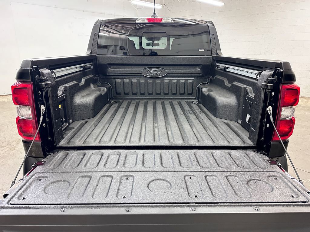 New 2026 Ford Maverick Lobo image 13