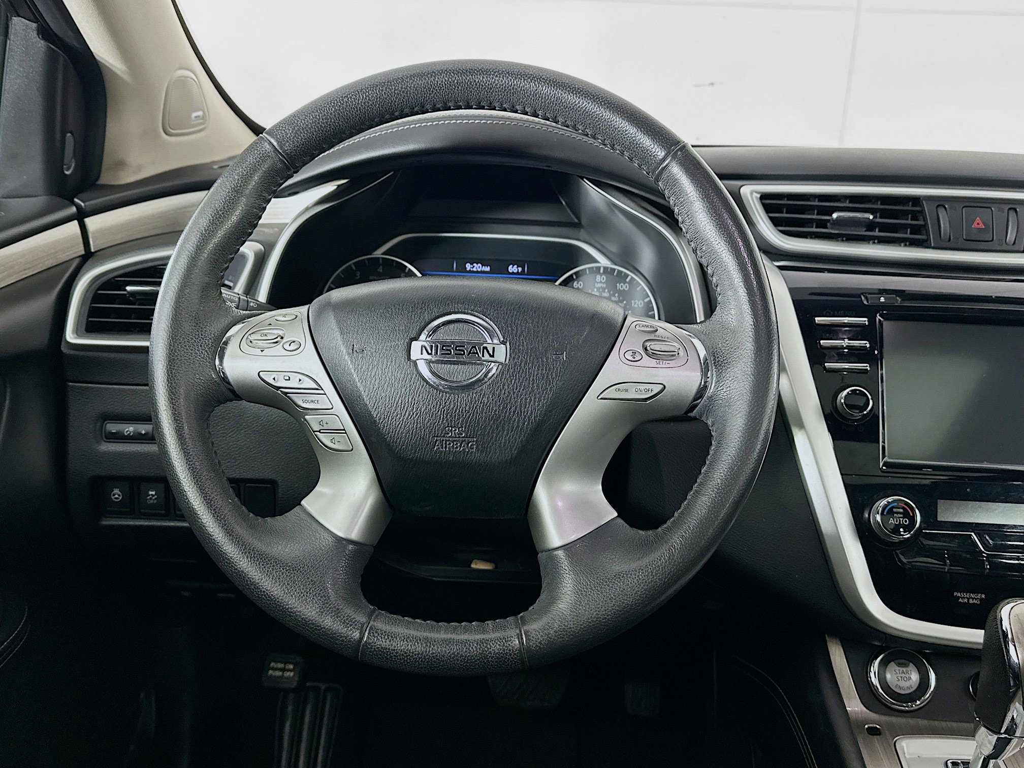 Used 2017 Nissan Murano Platinum w/ Platinum Technology Package image 17