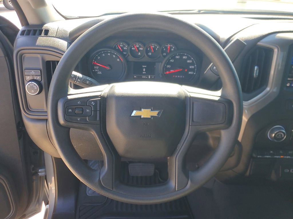 Used 2025 Chevrolet Silverado 1500 Custom image 19