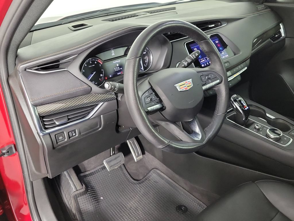 Certified 2022 Cadillac XT4 Sport w/ Enhanced Visibility Package FWD image 18