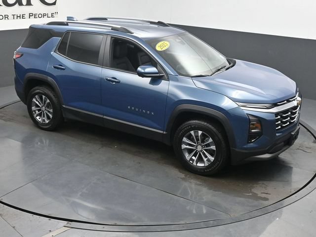 Used 2025 Chevrolet Equinox LT w/ Convenience Package II FWD image 48