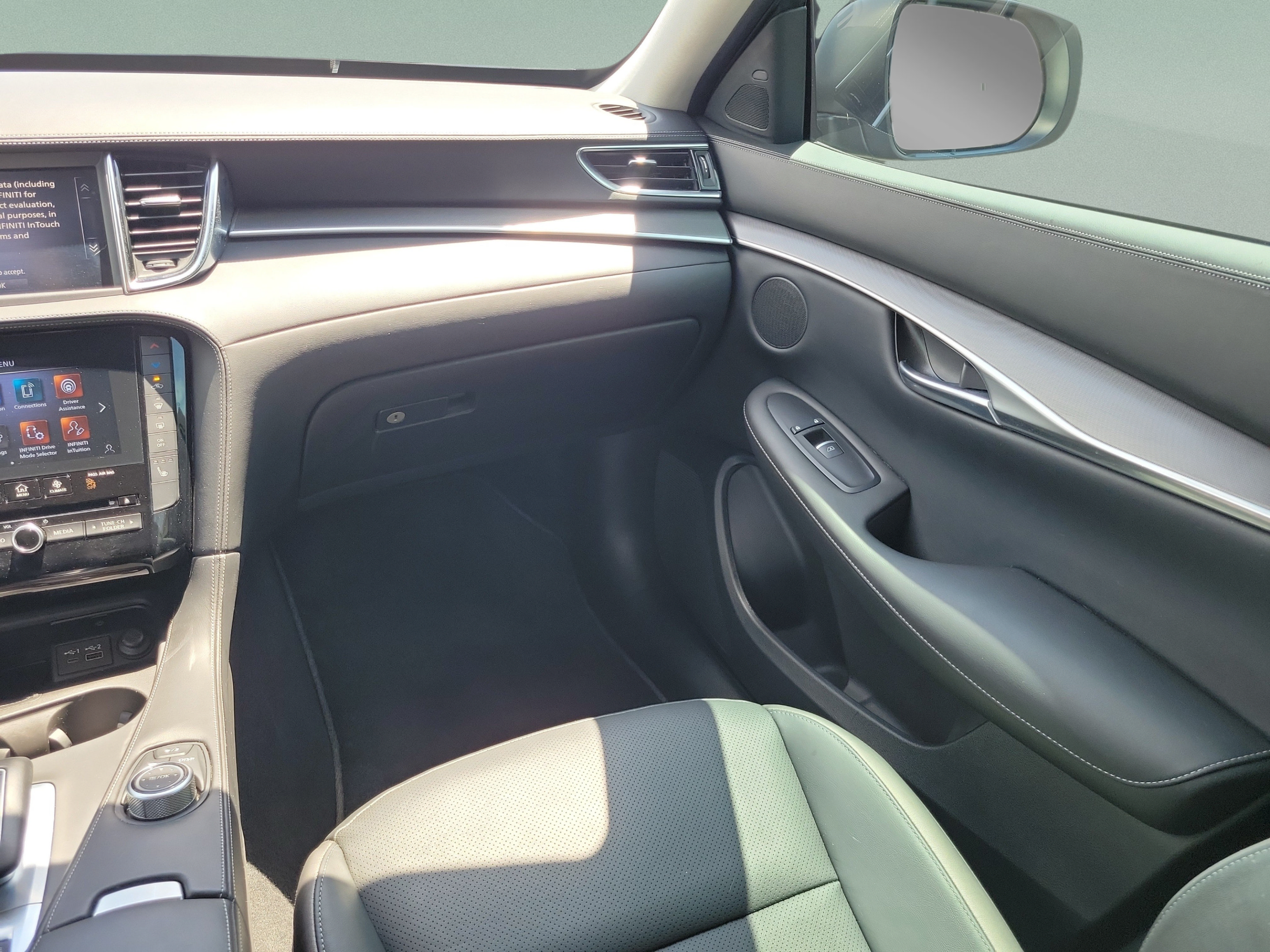 Certified 2023 INFINITI QX50 Luxe FWD image 12