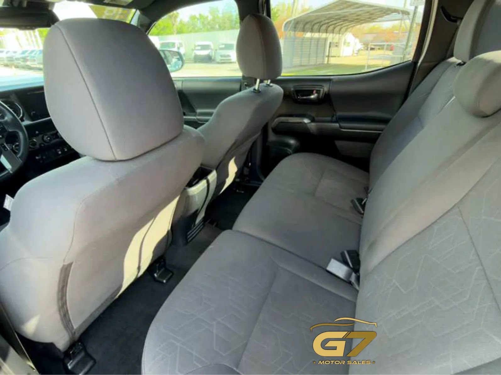 Used 2019 Toyota Tacoma TRD Sport AWD/4WD image 10