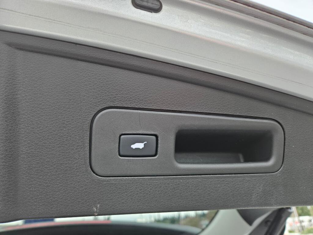 Used 2014 Acura MDX SH-AWD w/ Advance Package image 19