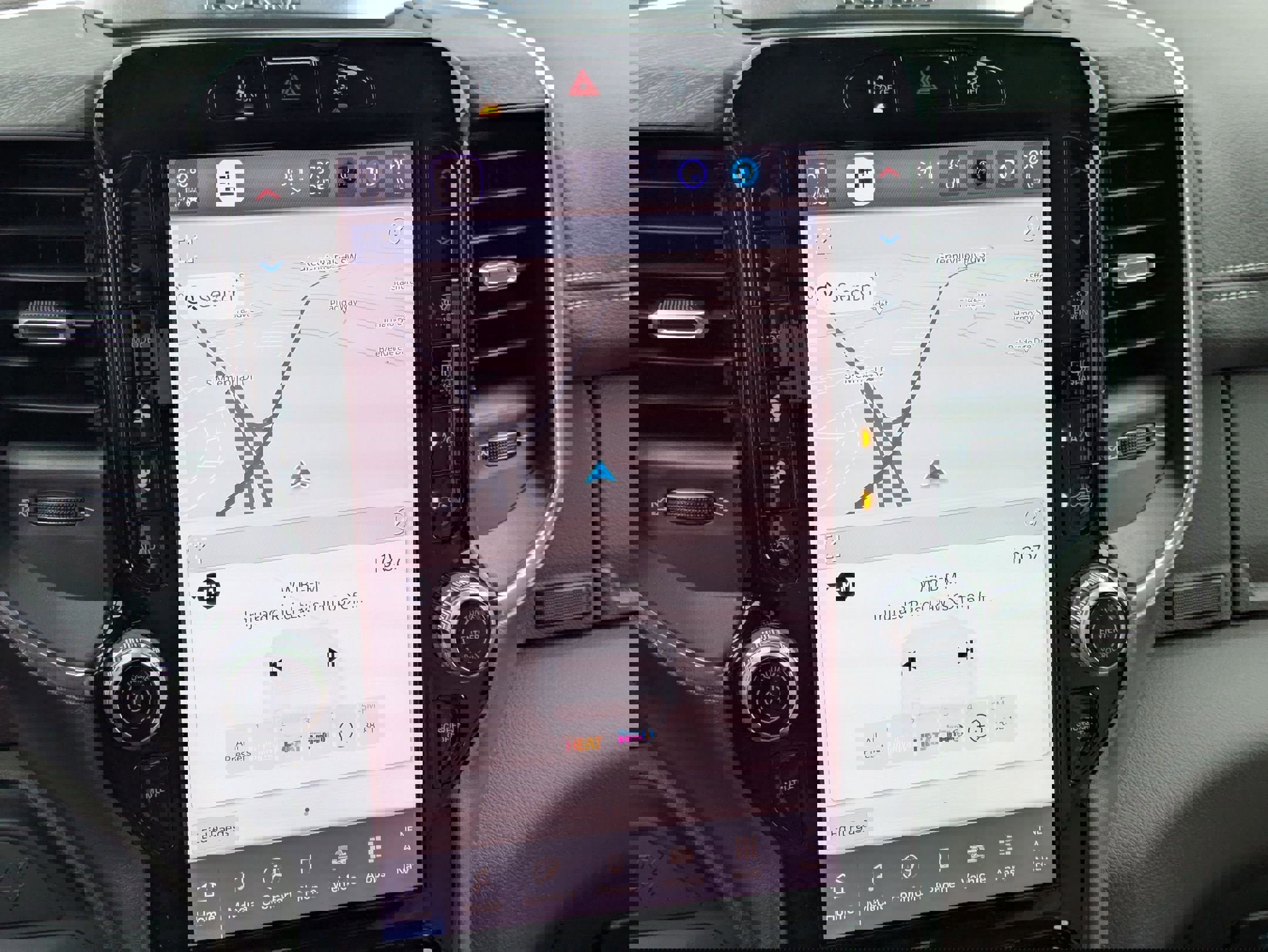 New 2026 RAM 2500 Laramie w/ Towing Technology Group image 18